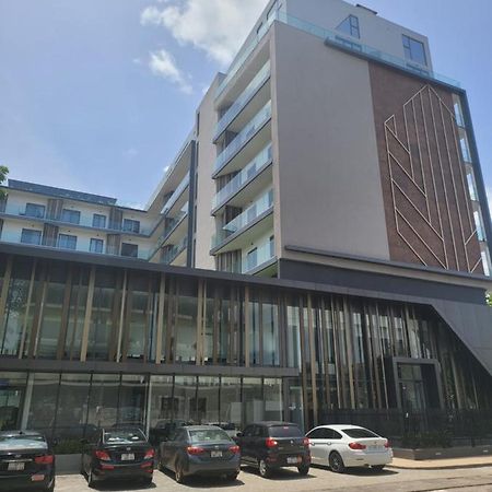 Rt Properties @ The Lennox Airport Residential Άκρα Εξωτερικό φωτογραφία