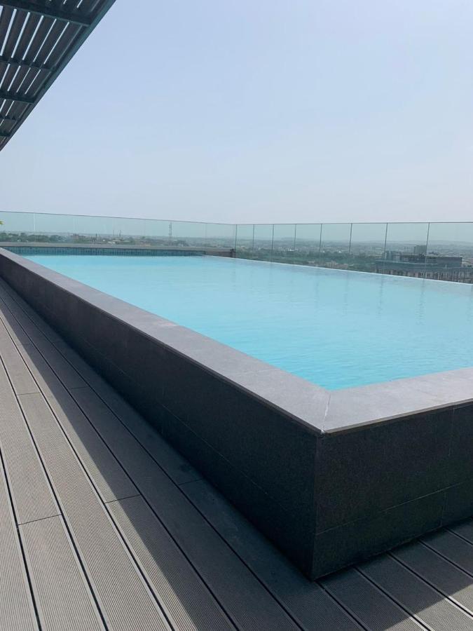 Rt Properties @ The Lennox Airport Residential Άκρα Εξωτερικό φωτογραφία